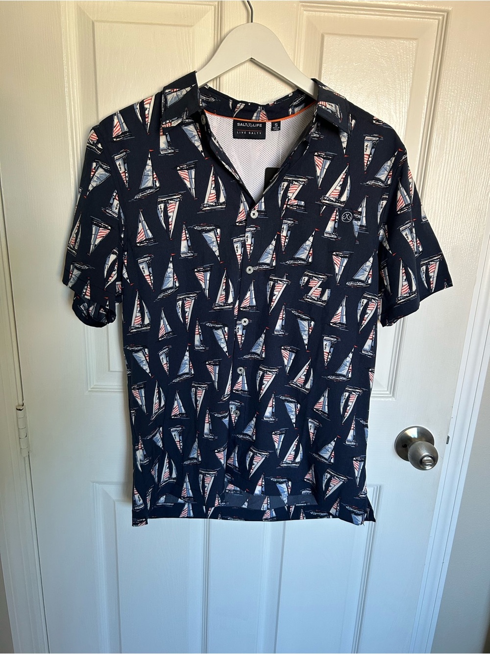 Salt Life Navy Short-Sleeve Sailboat Print Button-Down Shirt